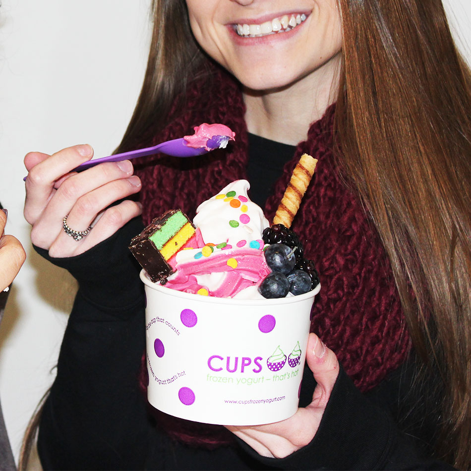 Cups Frozen Yogurt